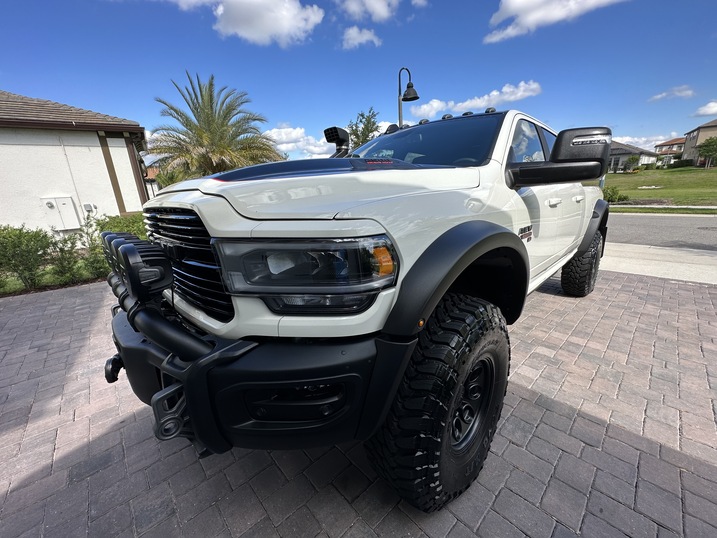 AEV Prospector XL HD 2500 Ram