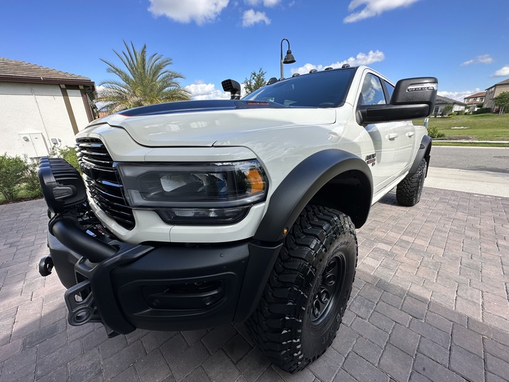 AEV Prospector XL HD 2500 Ram